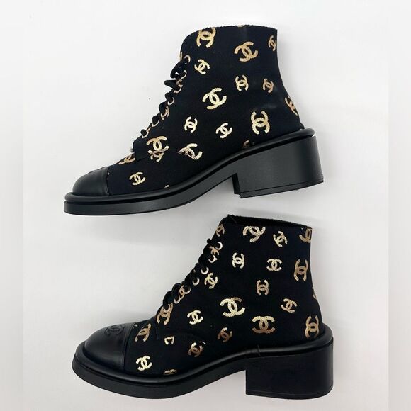 Chanel CC Logo Canvas Shearling Lace Up Combat Boots Black & Gold EU 39 US 8.5-8 - Picture 5 of 15
